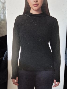 L: 🖤 Mondetta Light Hoodie with Long Sleeves/thumbholes